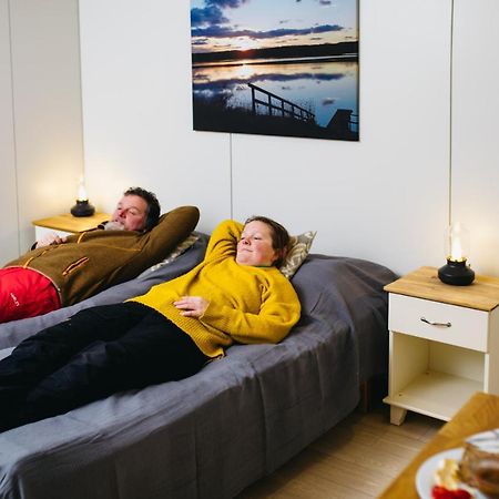 Labbnaes Semesterhem, Radhuset Kemionsaari Bagian luar foto