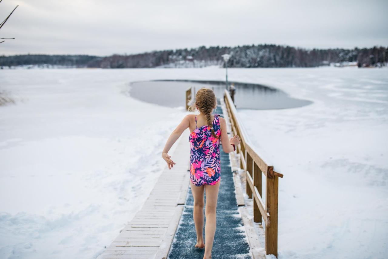 Labbnaes Semesterhem, Radhuset Kemionsaari Bagian luar foto