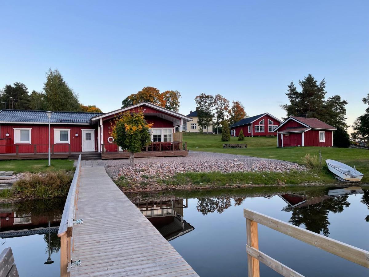 Labbnaes Semesterhem, Radhuset Kemionsaari Bagian luar foto